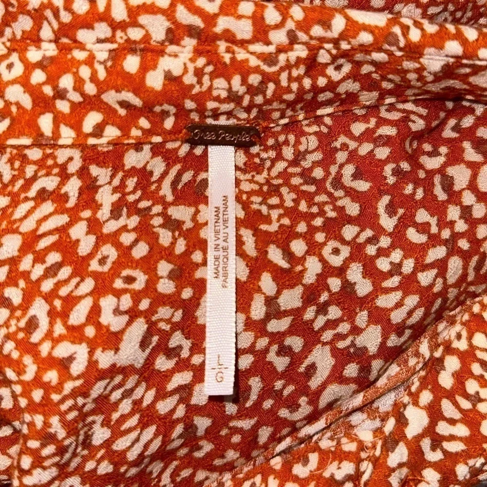 Free People Celia Print Tie Front Button Down Cropped Boho Blouse Sz L